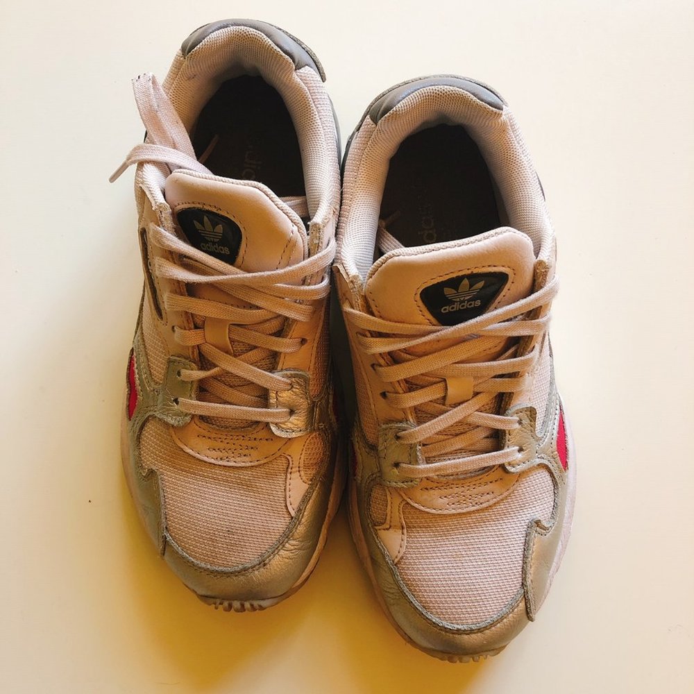 Adidas Falcon Size 6